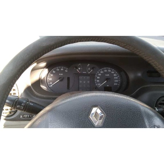 renault scenic (ja..) del año 2002