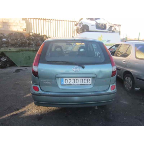 nissan almera tino (v10m) del año 2000