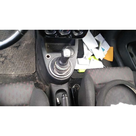 ford fiesta (cbk) del año 2005