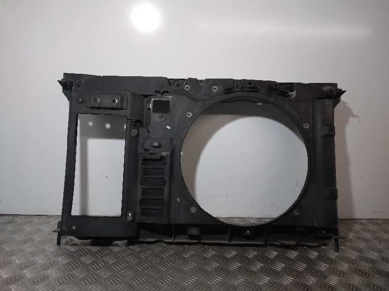 Recambio de panel frontal para citroën berlingo station wagon feel referencia OEM IAM 9682720580 DEL ELECTROVENTILADOR 