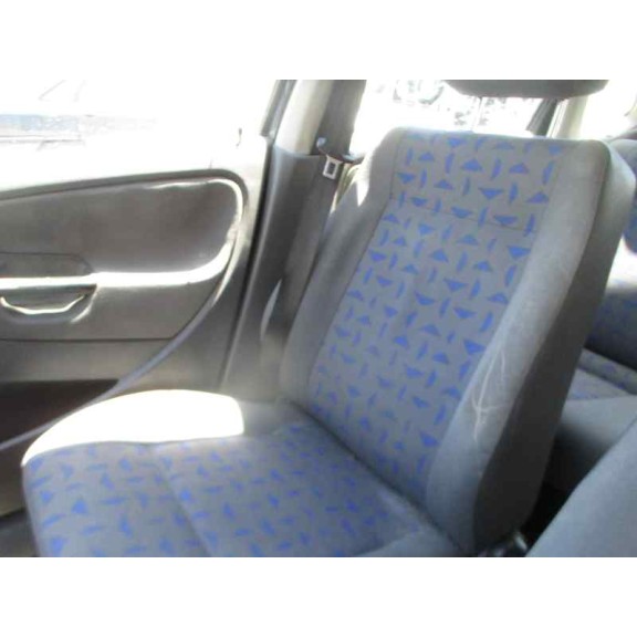 seat cordoba berlina (6k2) del año 2002