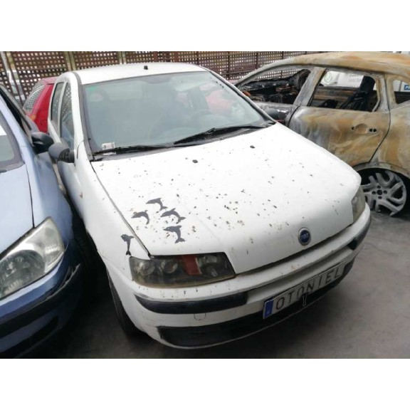 fiat punto berlina (188) del año 2001