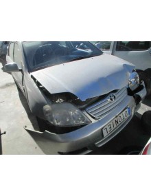 toyota corolla (e12) del año 2005