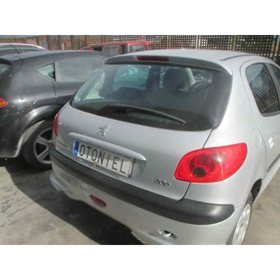 peugeot 206 berlina del año 2003