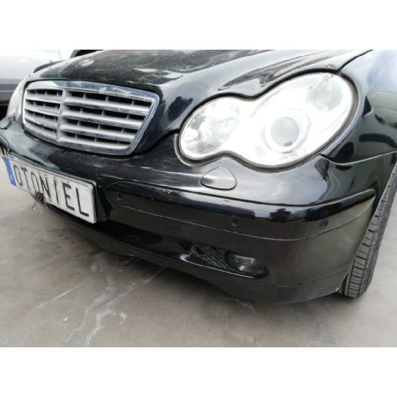 mercedes-benz clase c (w203) berlina del año 2003