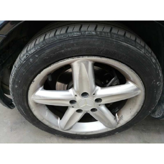 mercedes-benz clase c (w203) berlina del año 2003