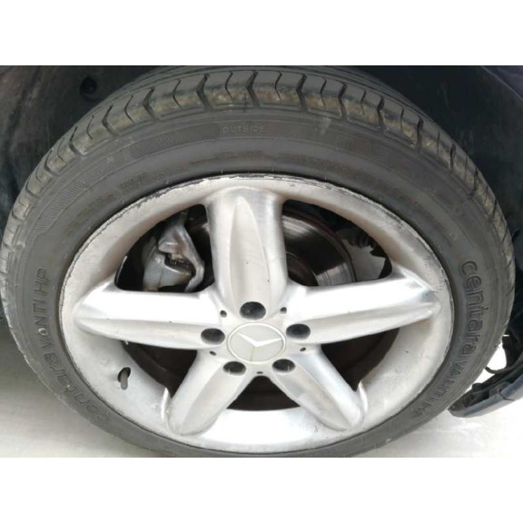 mercedes-benz clase c (w203) berlina del año 2003