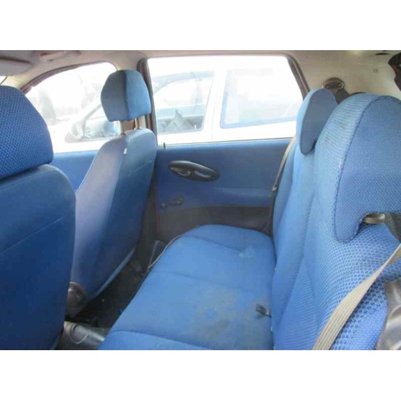 fiat punto berlina (188) del año 2001