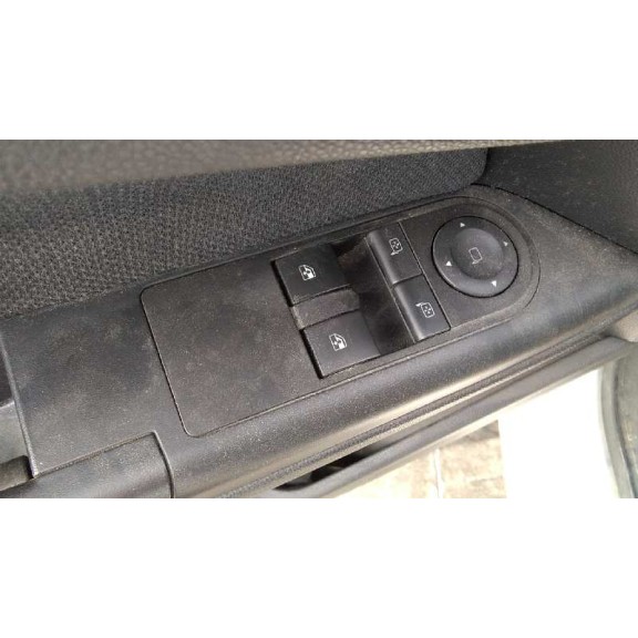 opel astra h berlina del año 2005