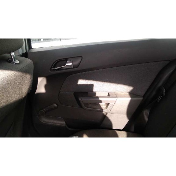 opel astra h berlina del año 2005