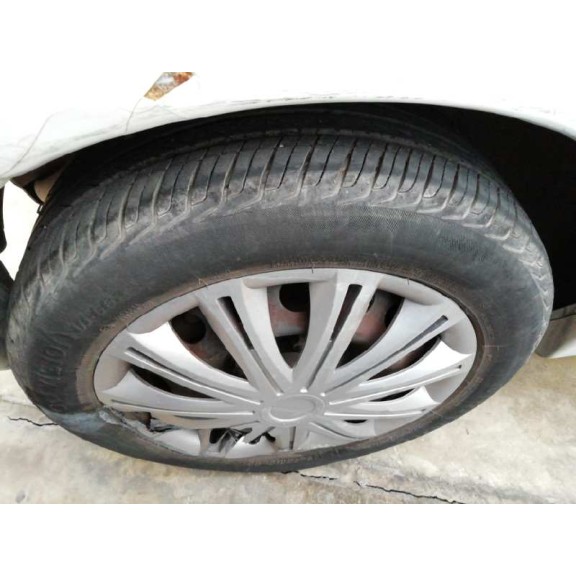 mitsubishi space star (dg0) del año 2004