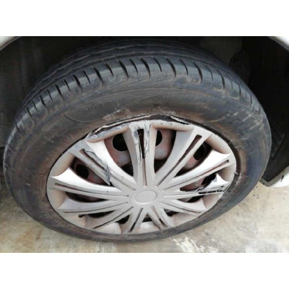 mitsubishi space star (dg0) del año 2004