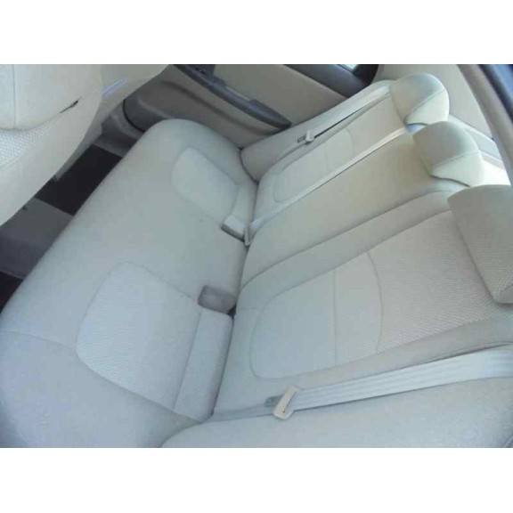 kia cerato del año 2005