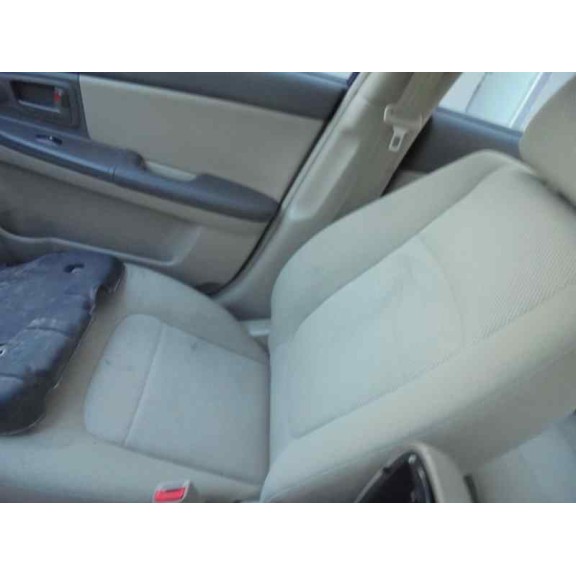 kia cerato del año 2005