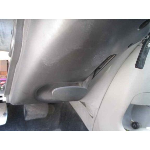 fiat punto berlina (188) del año 2004