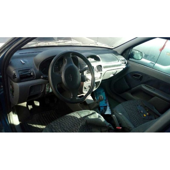 renault clio ii fase i (b/cbo) del año 2001