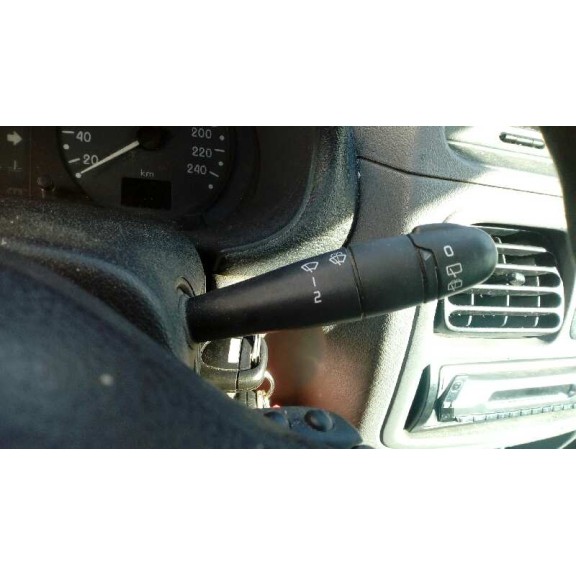 renault clio ii fase i (b/cbo) del año 2001