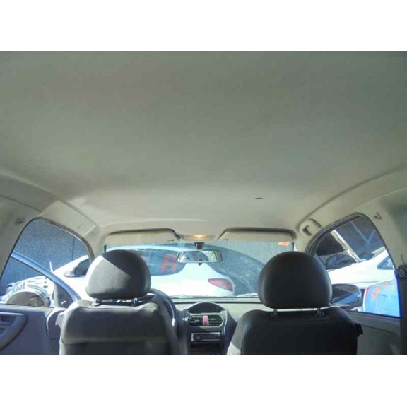 opel corsa c del año 2004