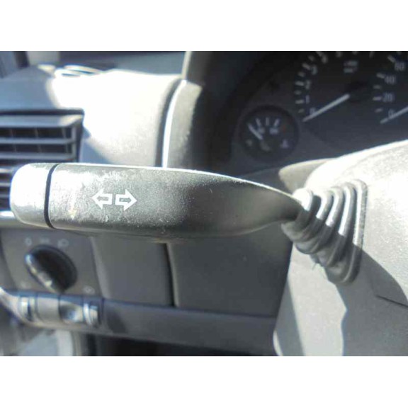 opel corsa c del año 2004