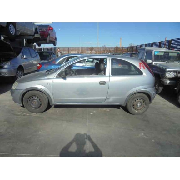 opel corsa c del año 2004