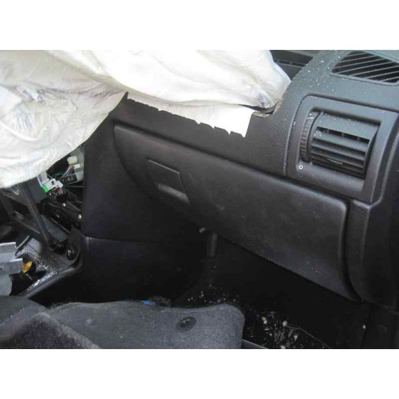 opel astra g berlina del año 2002