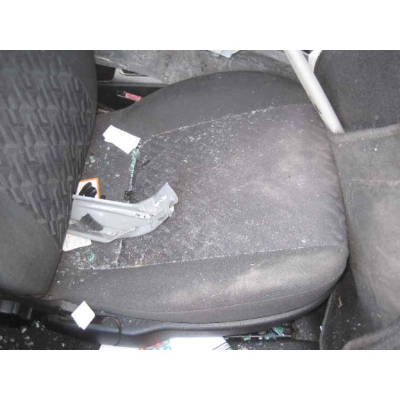 opel astra g berlina del año 2002