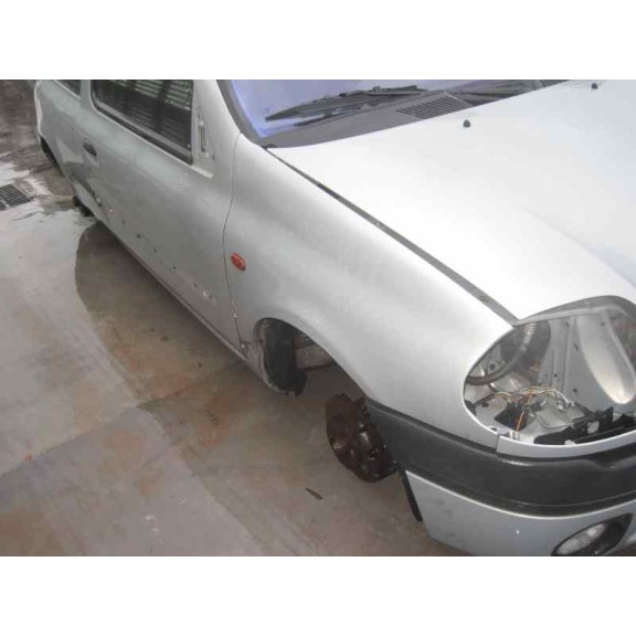 renault clio ii fase i (b/cbo) del año 2000