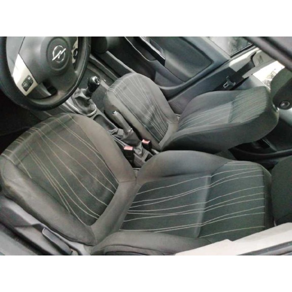 opel corsa d del año 2007