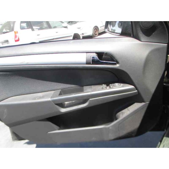 opel astra h berlina del año 2005