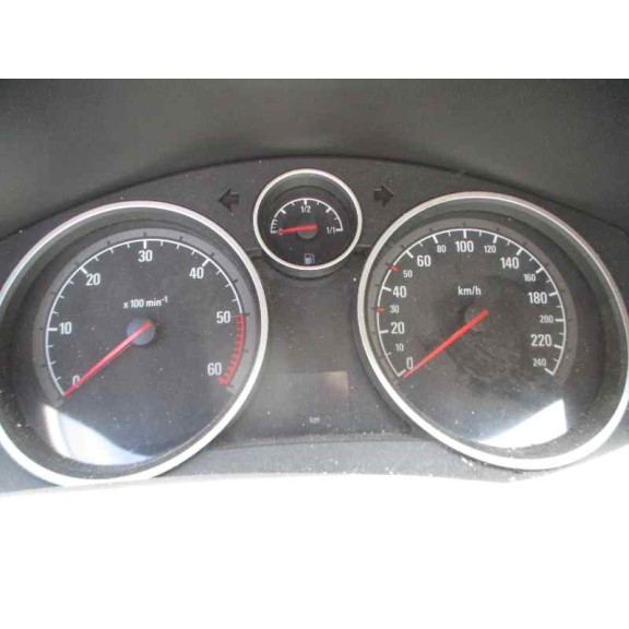 opel astra h berlina del año 2005