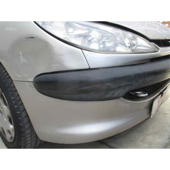 peugeot 206 berlina del año 2004