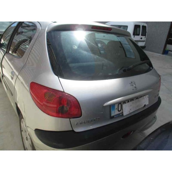 peugeot 206 berlina del año 2004