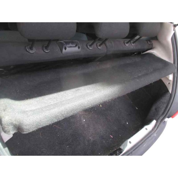 peugeot 206 berlina del año 2004