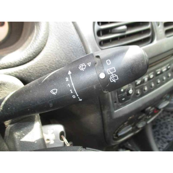 peugeot 206 berlina del año 2004