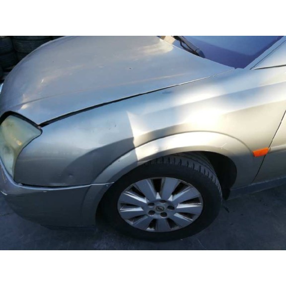 opel vectra c berlina del año 2002