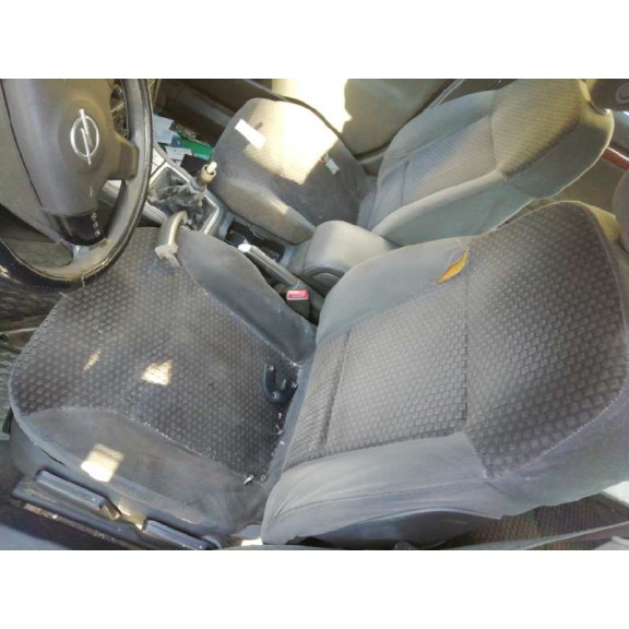 opel vectra c berlina del año 2002