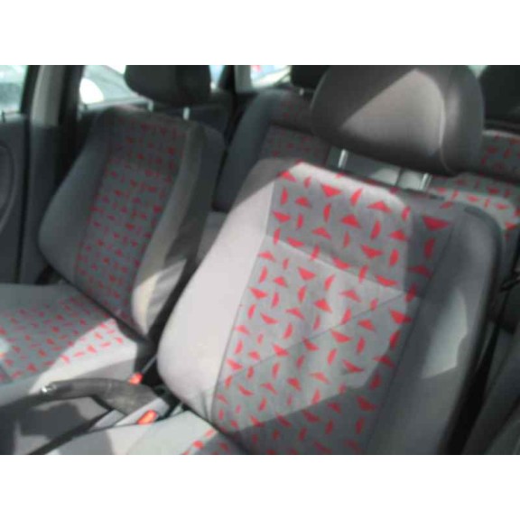 seat cordoba berlina (6k2) del año 2001