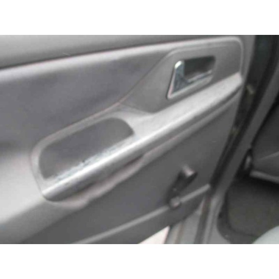 seat cordoba berlina (6k2) del año 2001