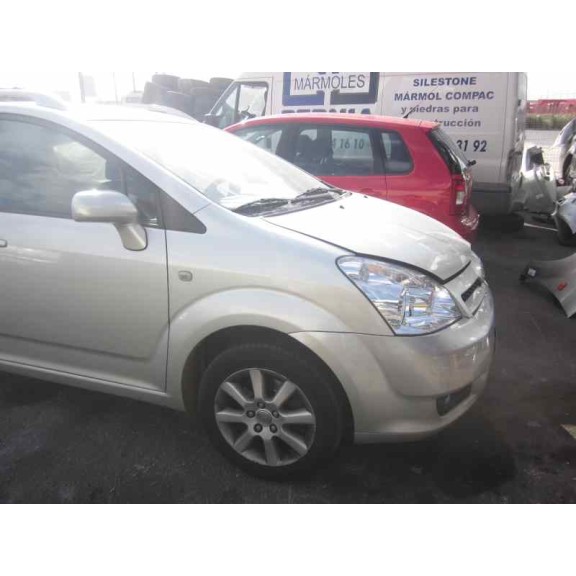 toyota corolla verso (r1) del año 2006