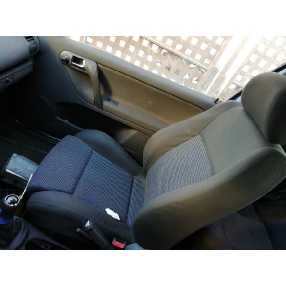 volkswagen polo berlina (6n2) del año 2001