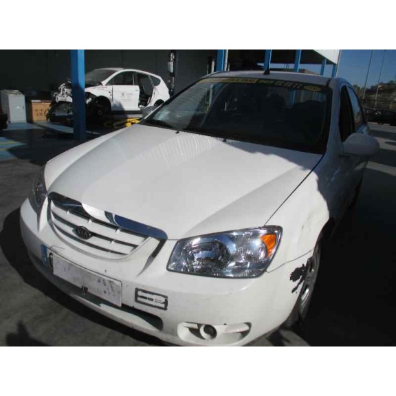 kia cerato del año 2005