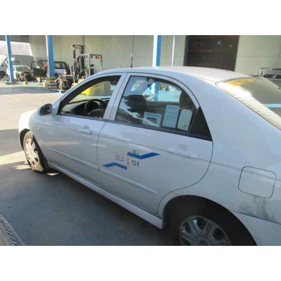 kia cerato del año 2005