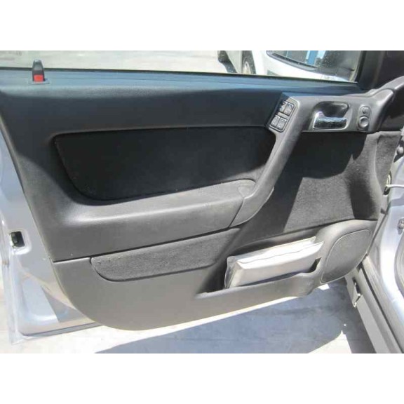 opel astra g berlina del año 2002