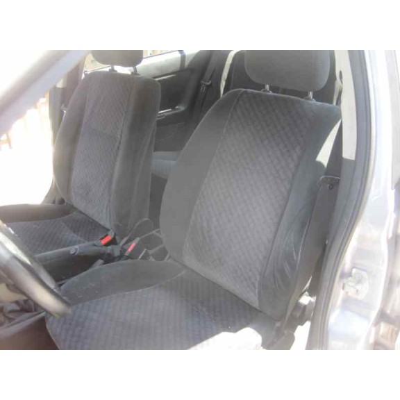 opel astra g berlina del año 2002