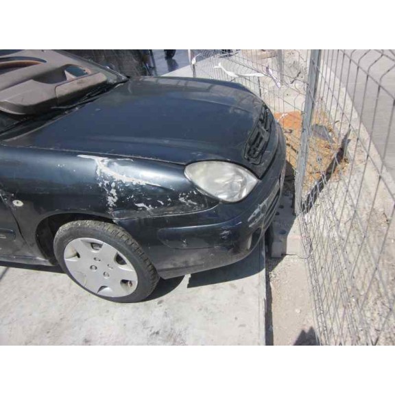 citroën xsara berlina del año 2004