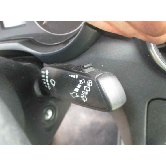 audi a1 sportback (8xa) del año 2011