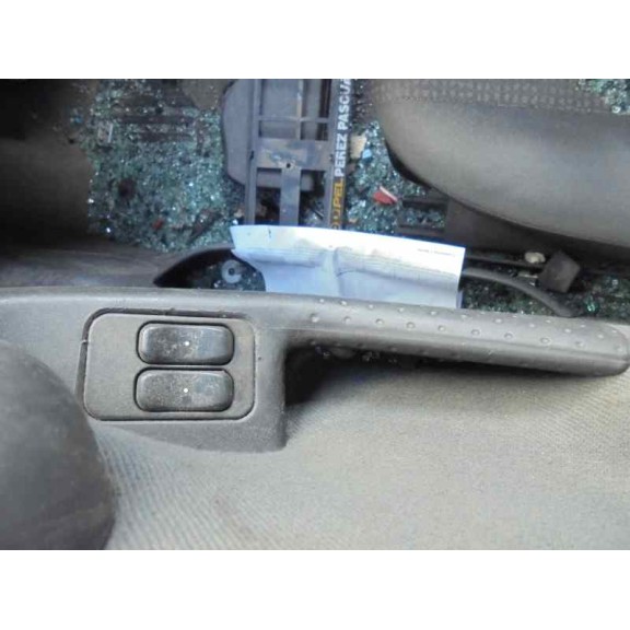 opel corsa c del año 2002