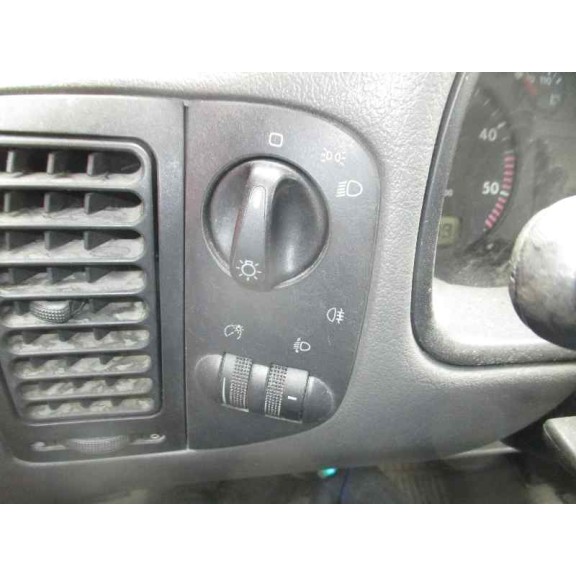 seat arosa (6h1) del año 2000