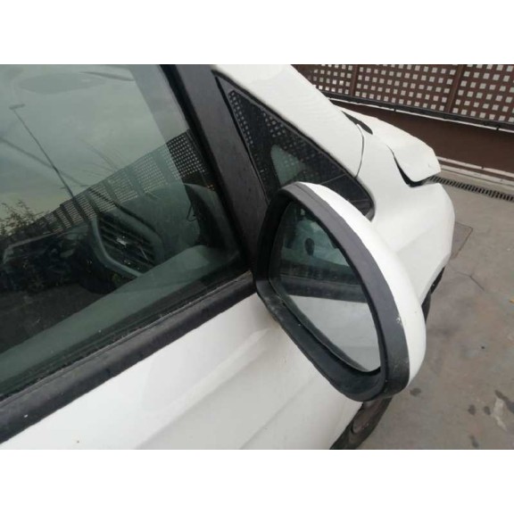 opel corsa e del año 2017