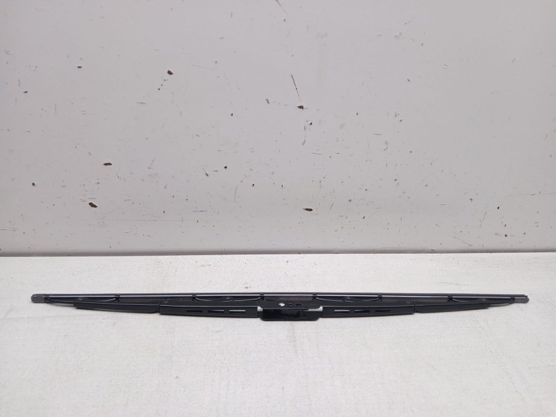 Recambio de escobilla limpia para peugeot 3008 referencia OEM IAM universal cgau2153  53 cm 21´´